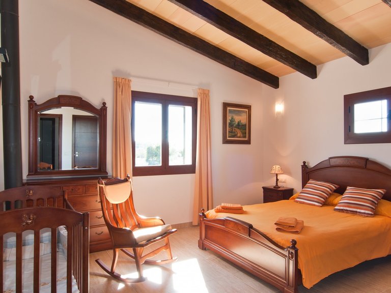 Country House for Rent in Algaida, Balearic Islands 12