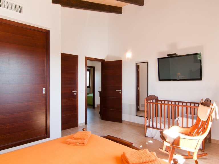 Country House for Rent in Algaida, Balearic Islands 13