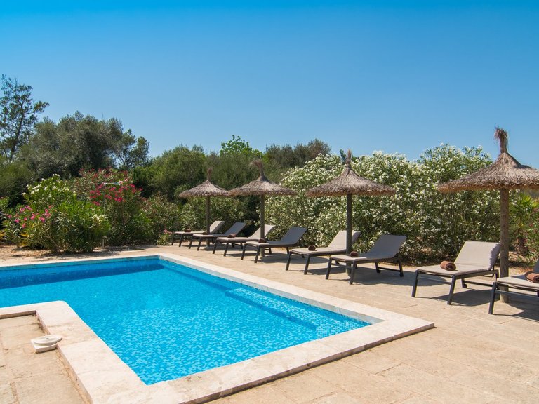 Country House for Rent in Algaida, Balearic Islands 25