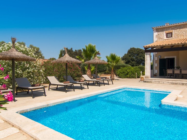 Country House for Rent in Algaida, Balearic Islands 3