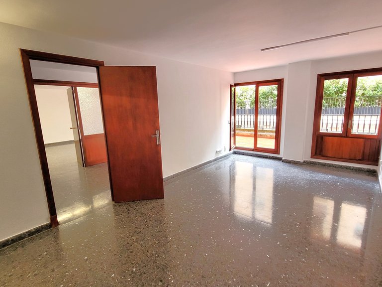 Commercial for Rent in Palma De Mallorca, Balearic Islands 6
