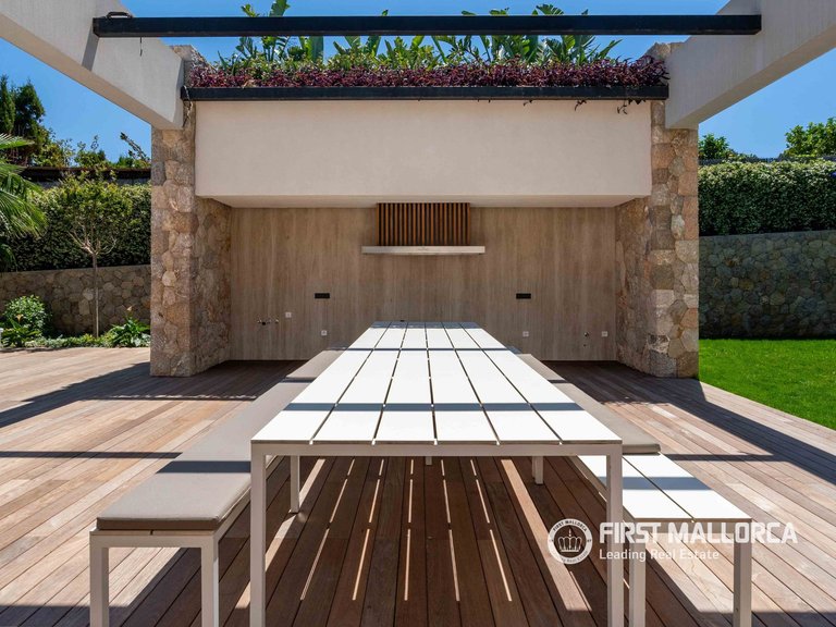 Villa for Sale in Nova Santa Ponsa, Balearic Islands 13