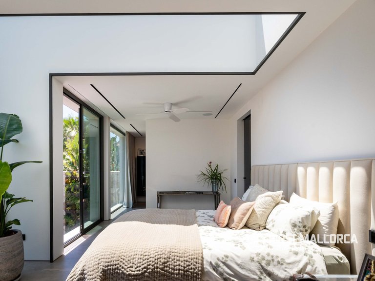 Villa for Sale in Nova Santa Ponsa, Balearic Islands 29