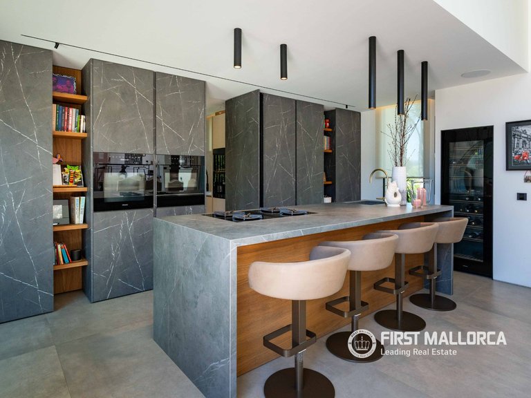 Villa for Sale in Nova Santa Ponsa, Balearic Islands 20