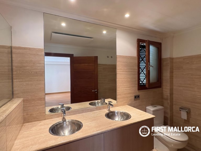 Apartment for Sale in Palma De Mallorca, Balearic Islands 10
