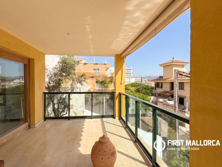Apartment for Sale in Palma De Mallorca, Balearic Islands 2