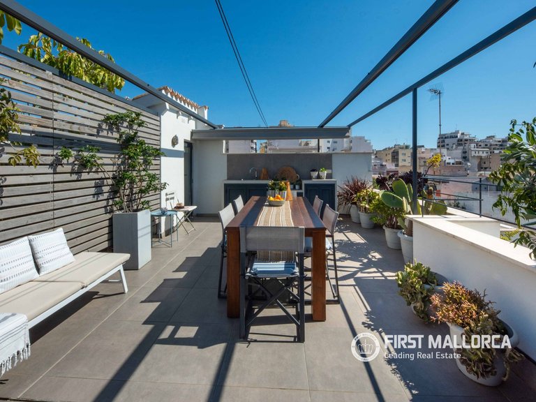 Town House for Sale in Palma De Mallorca, Balearic Islands 28