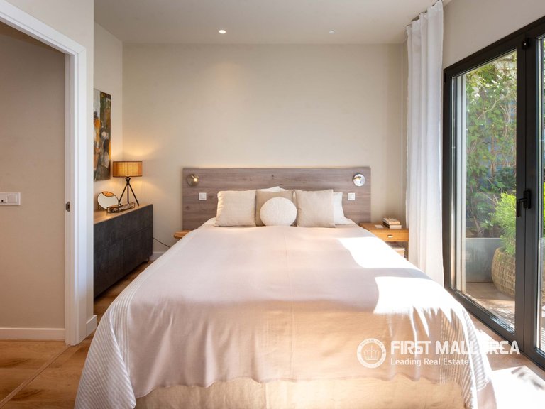 Town House for Sale in Palma De Mallorca, Balearic Islands 9