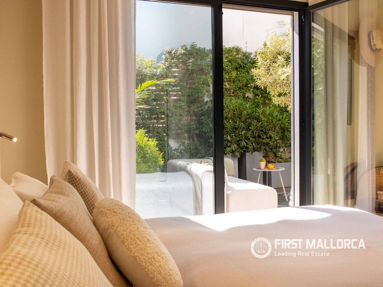 Town House for Sale in Palma De Mallorca, Balearic Islands 11