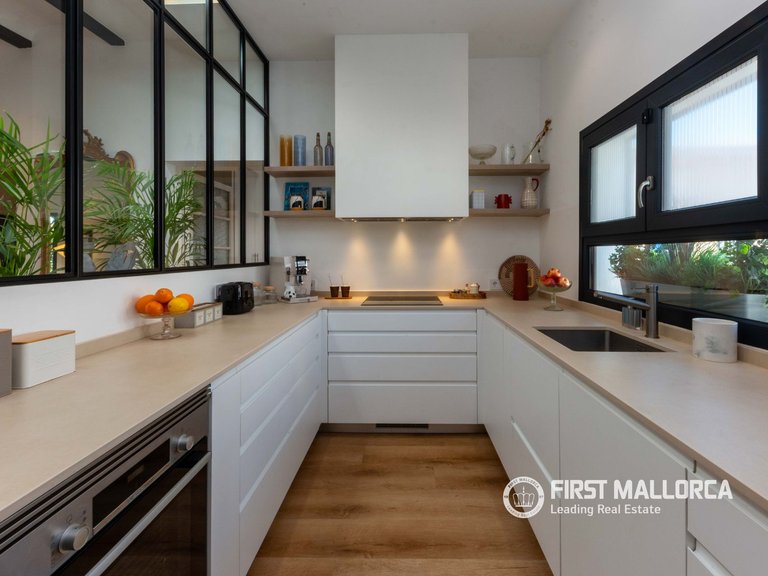 Town House for Sale in Palma De Mallorca, Balearic Islands 7