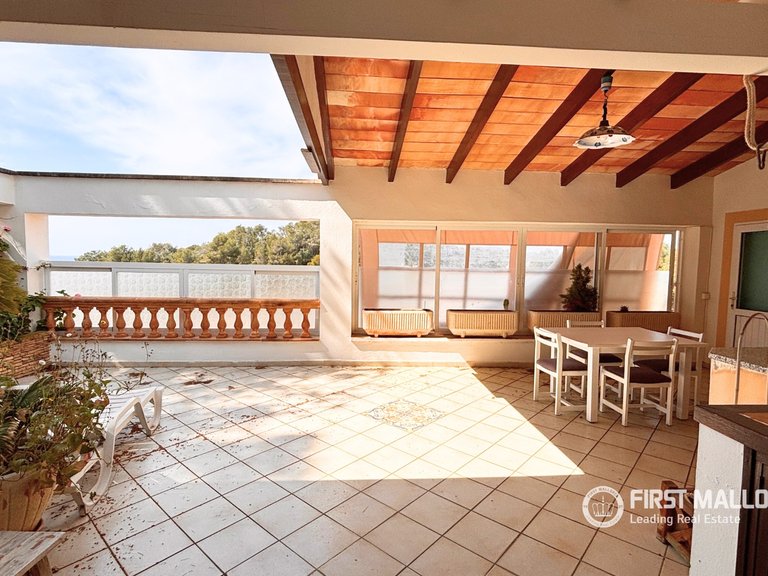 Villa for Sale in Santa Ponsa, Balearic Islands 11