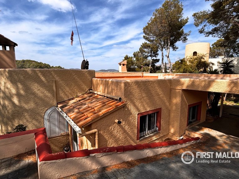 Villa for Sale in Santa Ponsa, Balearic Islands 10