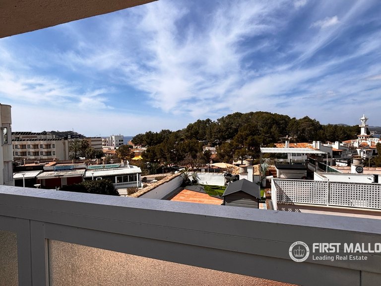 Villa for Sale in Santa Ponsa, Balearic Islands 3