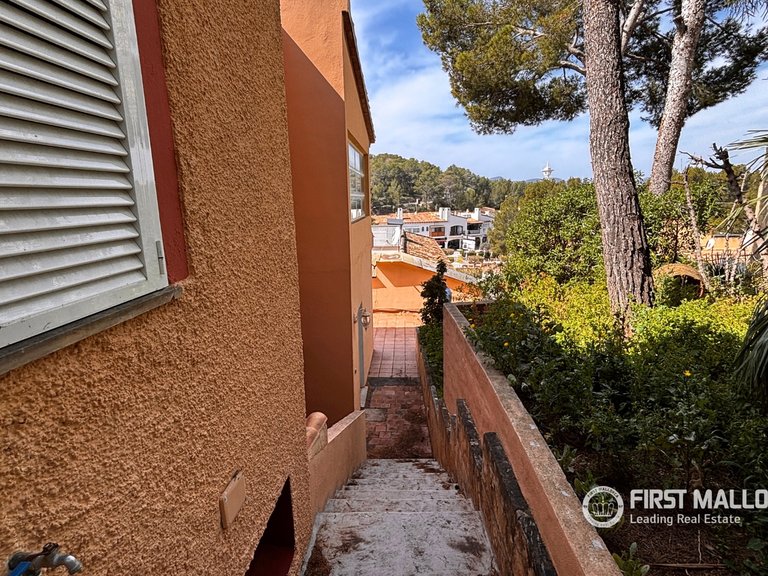 Villa for Sale in Santa Ponsa, Balearic Islands 5
