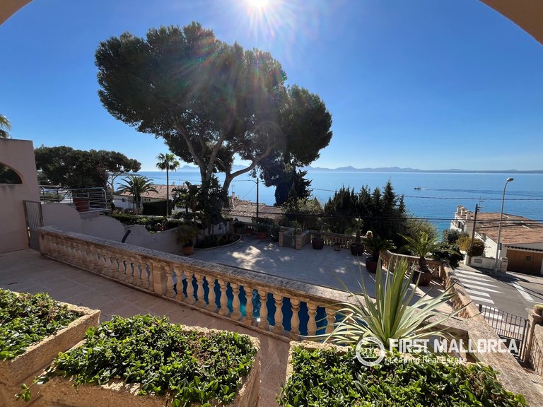 Villa for Sale in Alcanada, Balearic Islands 3