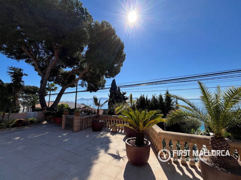Villa for Sale in Alcanada, Balearic Islands 28