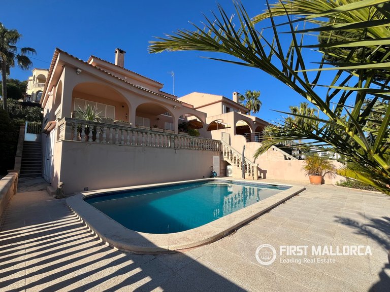 Villa for Sale in Alcanada, Balearic Islands 2