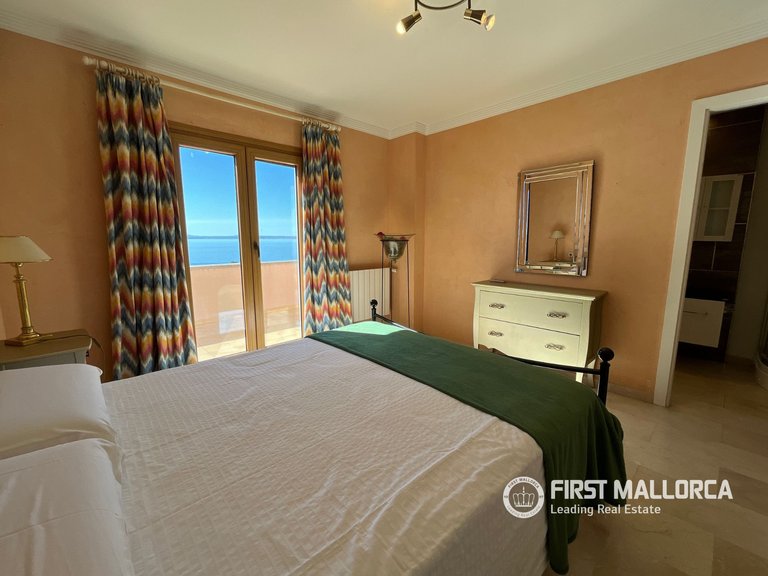 Villa for Sale in Alcanada, Balearic Islands 18
