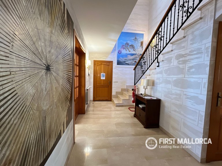 Villa for Sale in Alcanada, Balearic Islands 16
