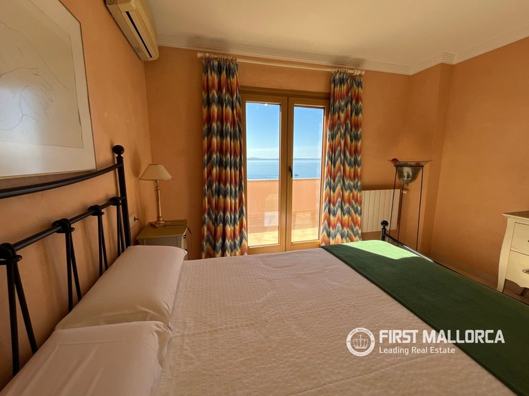 Villa for Sale in Alcanada, Balearic Islands 17