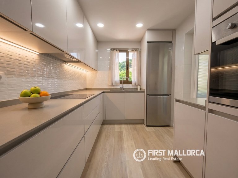 Apartment for Sale in Santa Ponsa, Balearic Islands 7
