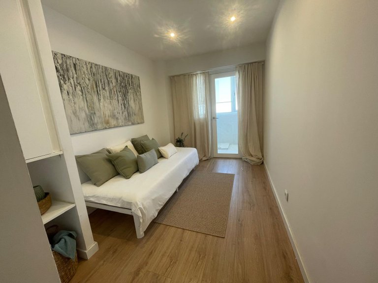 Penthouse for Sale in Palma De Mallorca, Balearic Islands 13