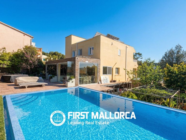 Villa for Sale in El Toro, Balearic Islands 1