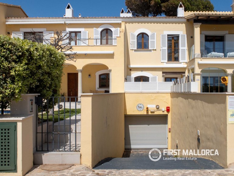 Villa for Sale in Nova Santa Ponsa, Balearic Islands 10