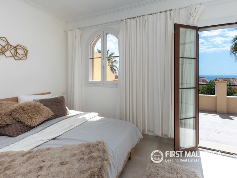 Villa for Sale in Nova Santa Ponsa, Balearic Islands 26