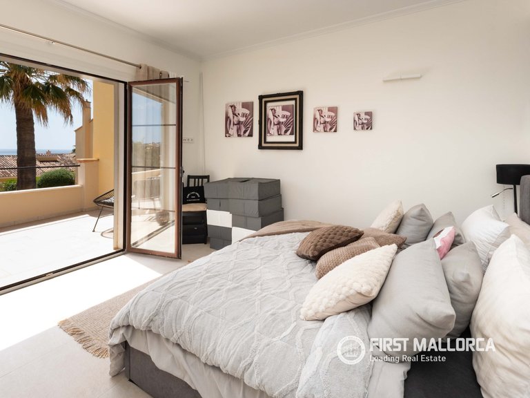 Villa for Sale in Nova Santa Ponsa, Balearic Islands 21
