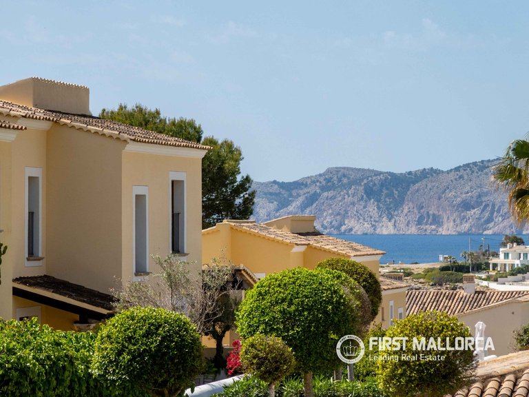 Villa for Sale in Nova Santa Ponsa, Balearic Islands 31