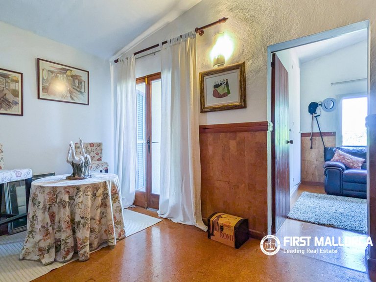 Villa for Sale in Establiments, Balearic Islands 8