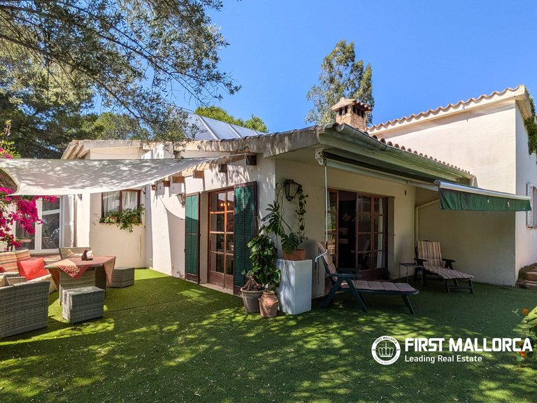 Villa for Sale in Establiments, Balearic Islands 3