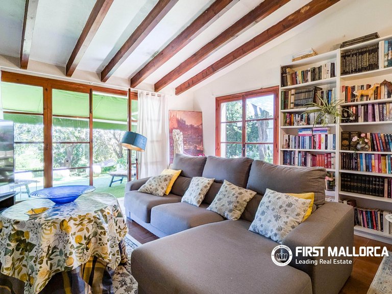 Villa for Sale in Establiments, Balearic Islands 7