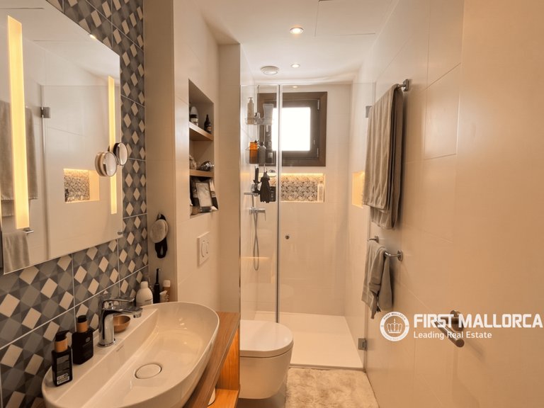 Apartment for Sale in Palma De Mallorca, Balearic Islands 9