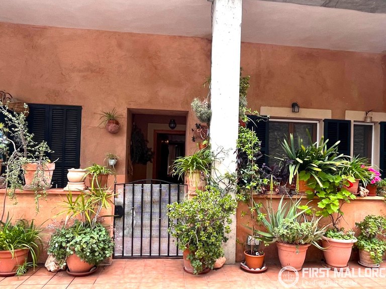 Apartment for Sale in Bunyola, Balearic Islands 1
