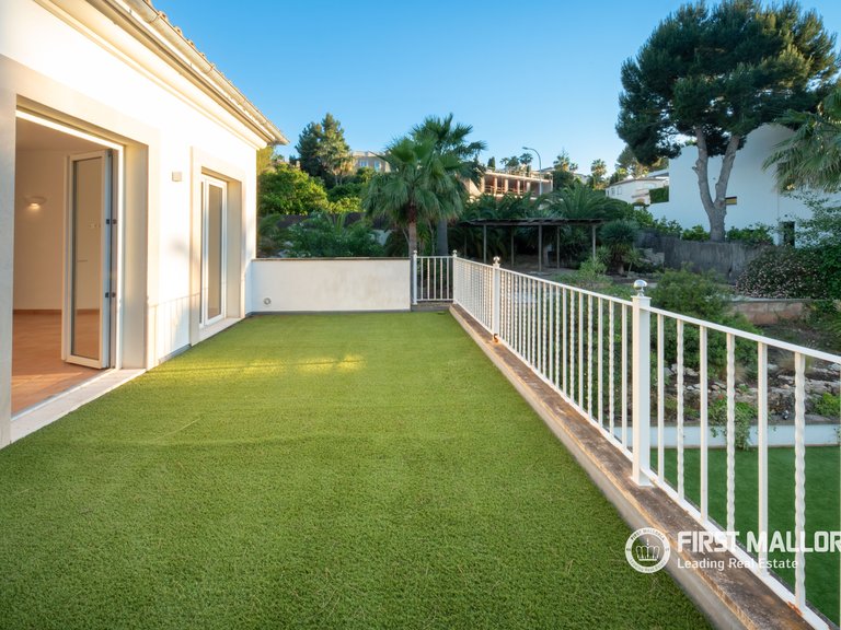 Villa for Sale in Nova Santa Ponsa, Balearic Islands 14