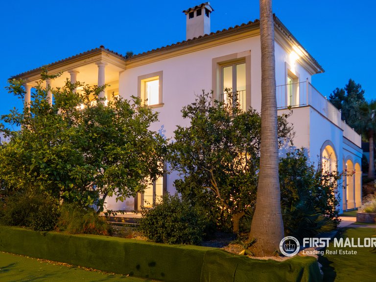 Villa for Sale in Nova Santa Ponsa, Balearic Islands 4