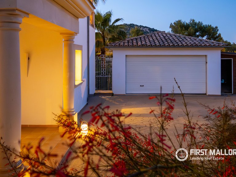 Villa for Sale in Nova Santa Ponsa, Balearic Islands 32
