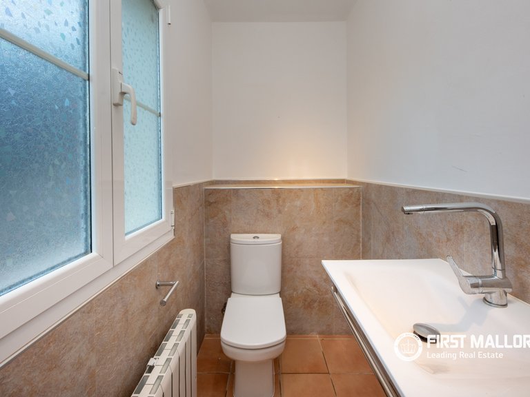 Villa for Sale in Nova Santa Ponsa, Balearic Islands 25
