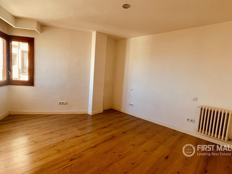 Apartment for Sale in Palma De Mallorca, Balearic Islands 9