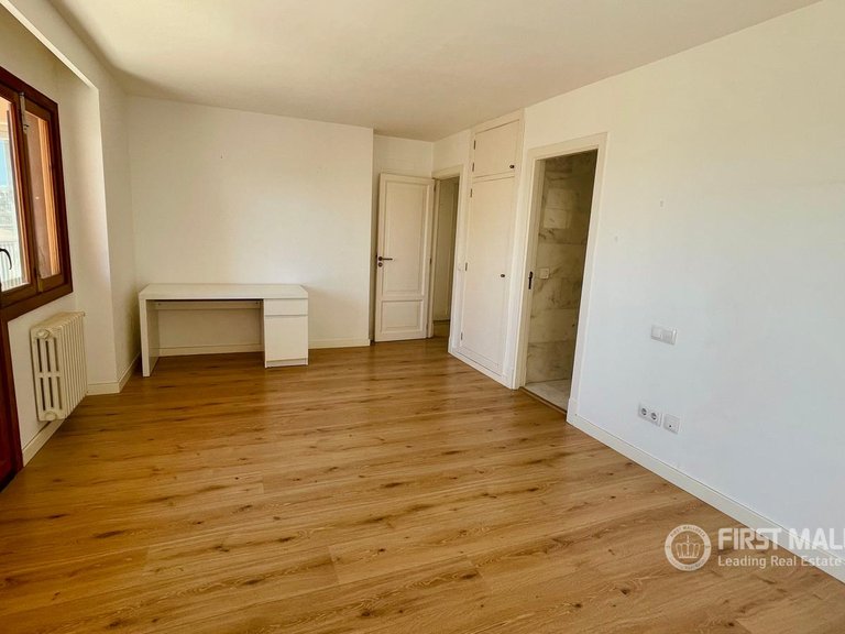 Apartment for Sale in Palma De Mallorca, Balearic Islands 16