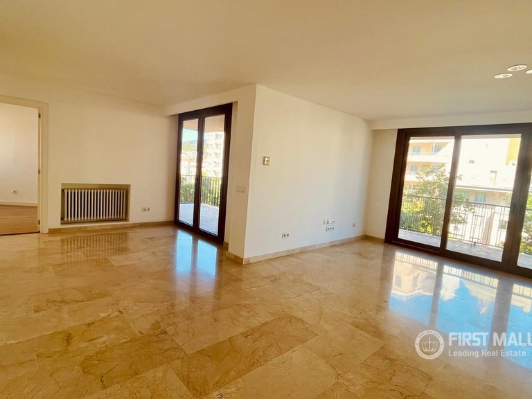 Apartment for Sale in Palma De Mallorca, Balearic Islands 4