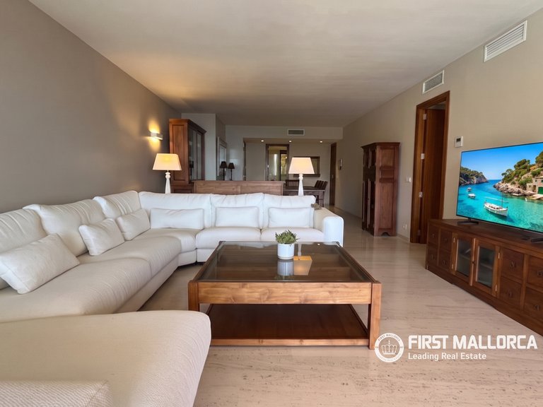 Apartment for Rent in Sol De Mallorca, Balearic Islands 3