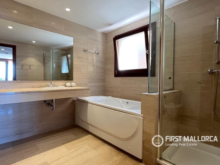 Apartment for Rent in Sol De Mallorca, Balearic Islands 18