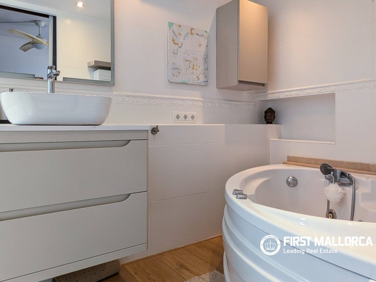 Penthouse for Sale in Palma De Mallorca, Balearic Islands 12