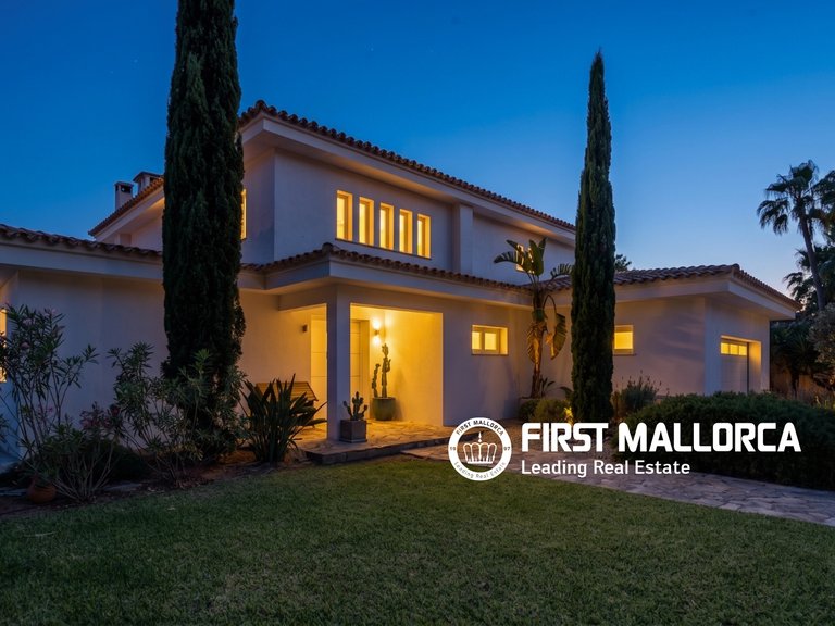 Villa for Sale in Santa Ponsa, Balearic Islands 32