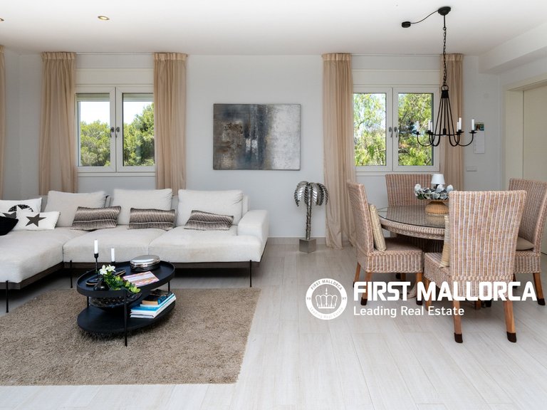 Villa for Sale in Santa Ponsa, Balearic Islands 23