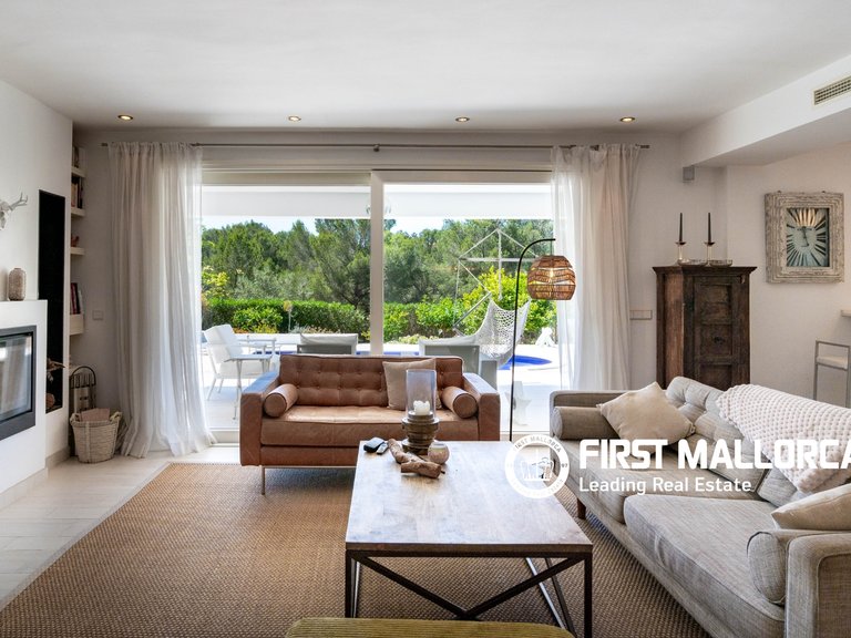 Villa for Sale in Santa Ponsa, Balearic Islands 5