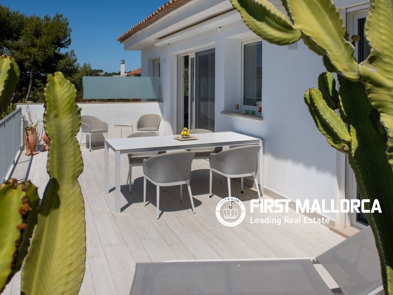 Villa for Sale in Santa Ponsa, Balearic Islands 30